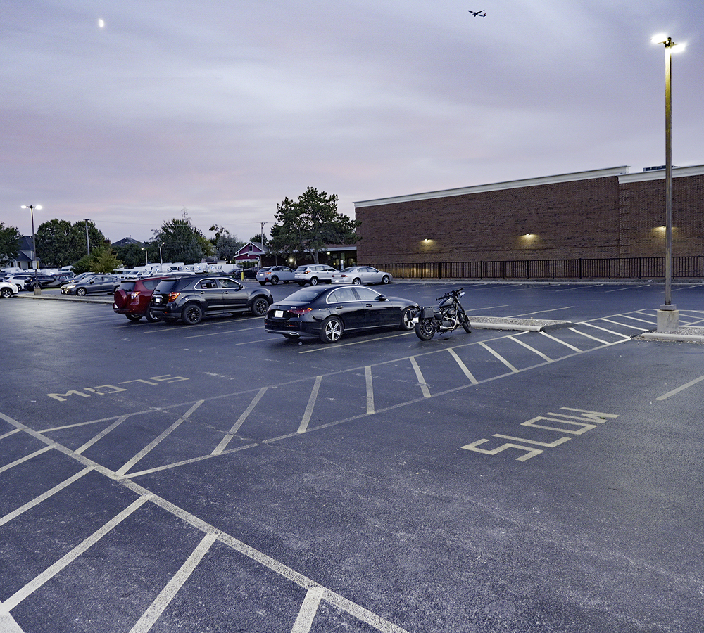 Home 33 Dental Office Parking Lot in Park Ridge IL